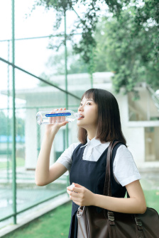 男生女生做的污事